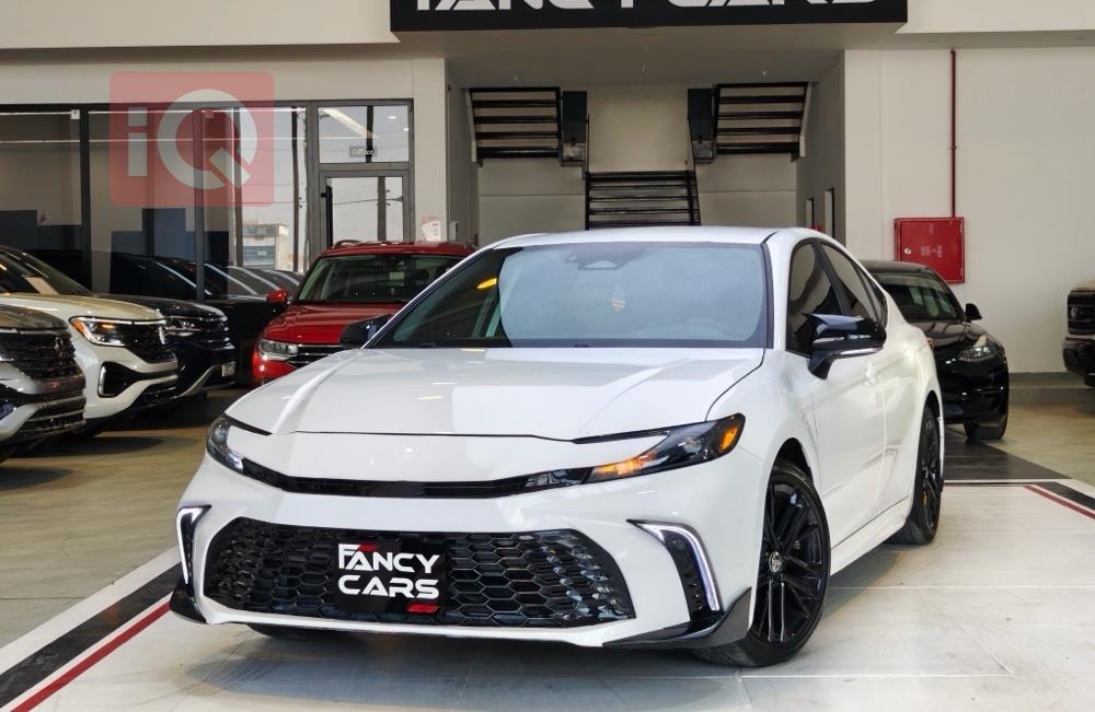 https://cdn.iqcars.io47d0d1b3-a373-44c3-9c9d-46e8fc25a7a3_0.jpg